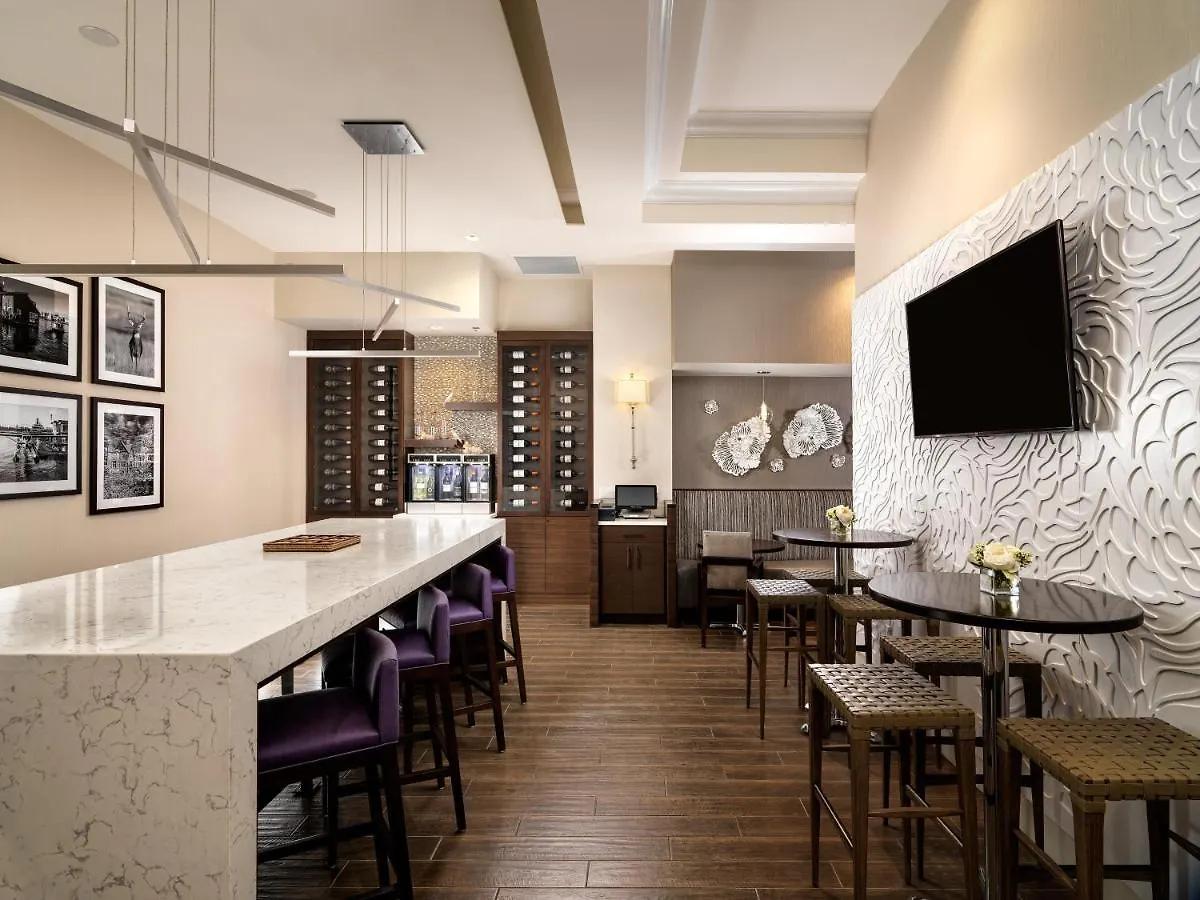 Hotel Victoria Marriott Inner Harbour