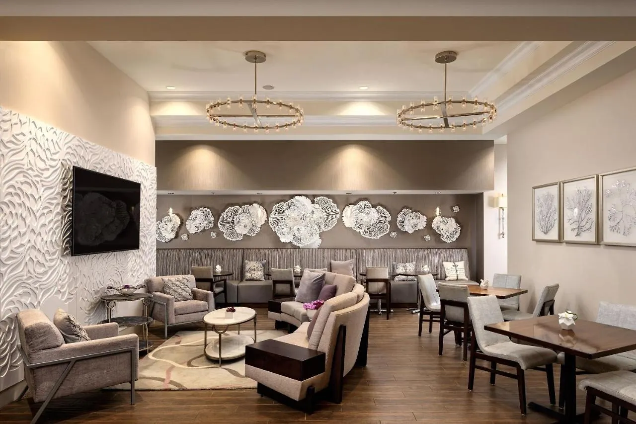 Victoria Marriott Inner Harbour Hotel