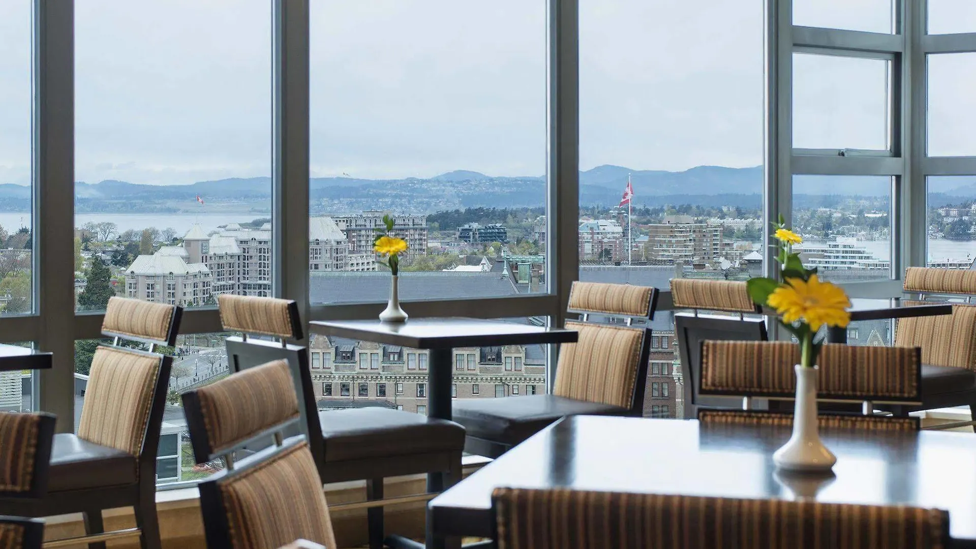Victoria Marriott Inner Harbour 4*,